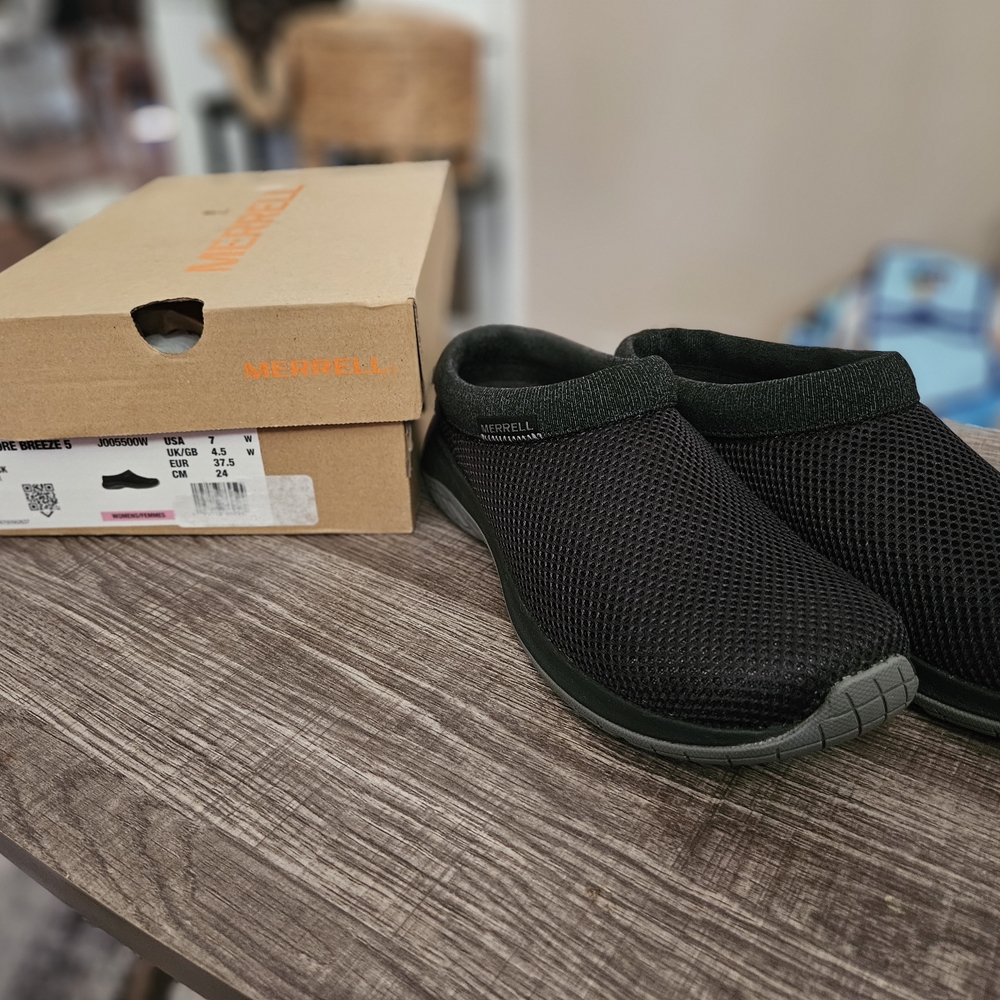 Merrell Men's Black Slip-On Shoes